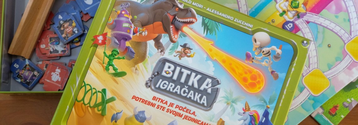 Bitka igračaka recenzija